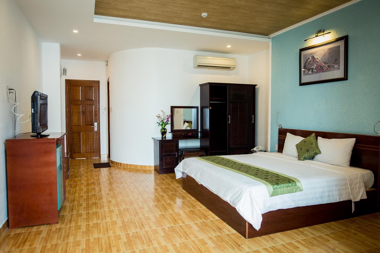 Xuan Hung Hotel Дананг Екстериор снимка