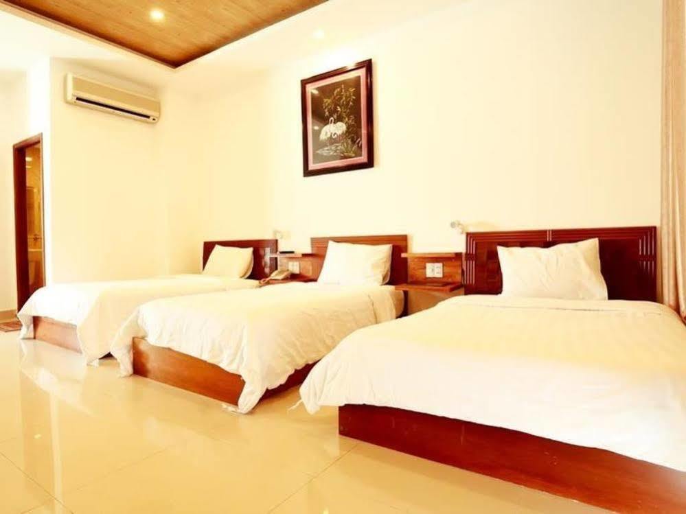 Xuan Hung Hotel Дананг Екстериор снимка